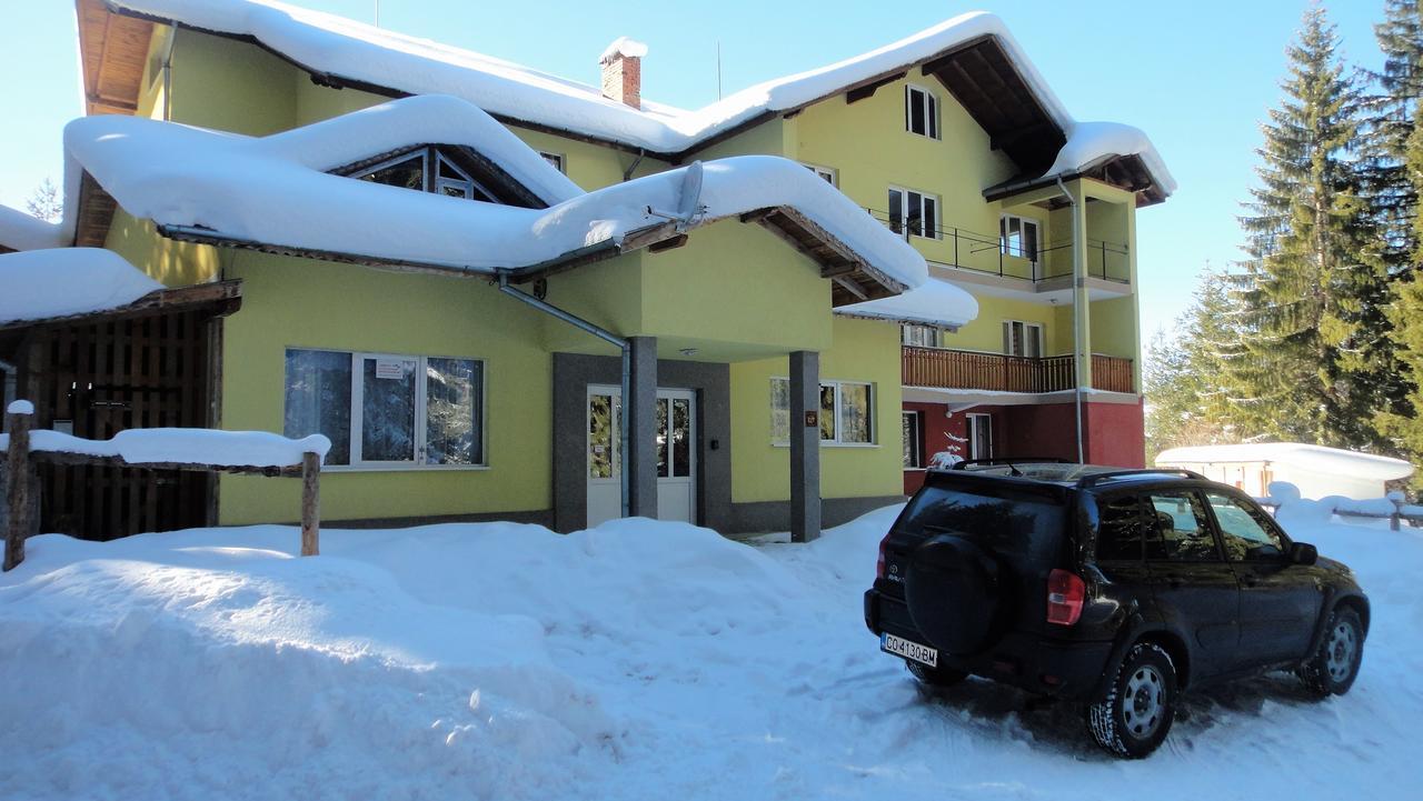 Bungalows Ski Pista Govedarci Exterior photo